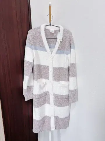 [ 새상품 ] 택 포함 젤라피케 롱 가디건 보더