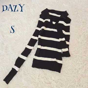 [ 빈티지 ] 카라 부착 스키퍼 보더 폴로 리브 니트 S 페미닌