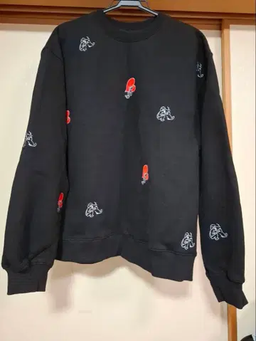 카오나카 자수 디자인 블랙 트레이닝복 S