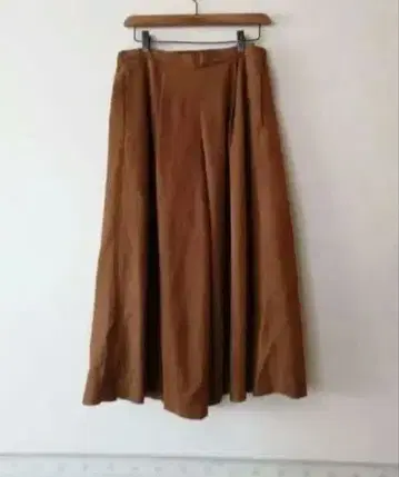 LBC 페이크 스웨이드 가우초 팬츠 fairygrunge