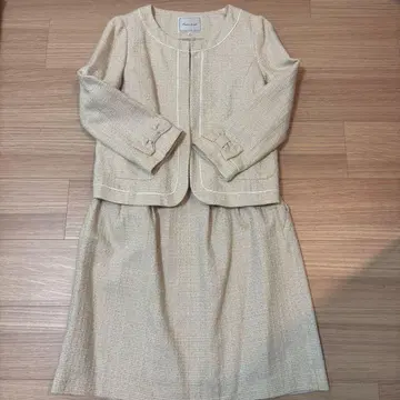 쿠튀르 브로치 세레모니 수트 38