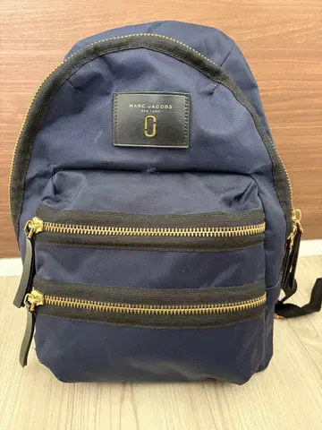 MARC JACOBS 네이비 백팩
