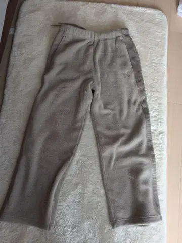 베이지 플리스 스웨트 팬츠 M 사이즈