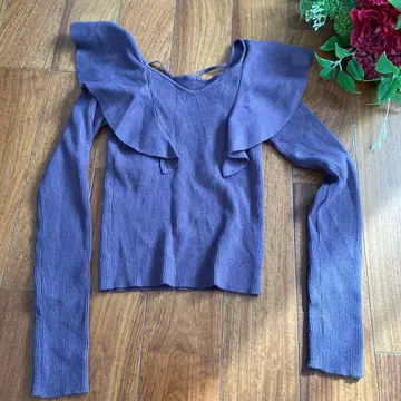 프릴 달린 퍼플 리브 니트 F 사이즈