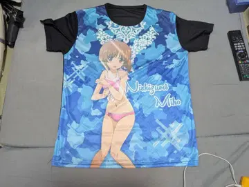 걸즈&판처 T셔츠