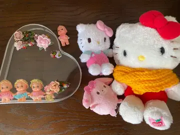 헬로키티 봉제 인형 세트
