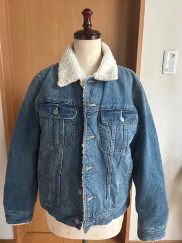 즉시 구매 가능 여성용 GU 보아 카라 부착 데님 자켓 라이트 블루 M