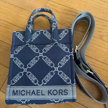 MICHAEL KORS 숄더백 네이비