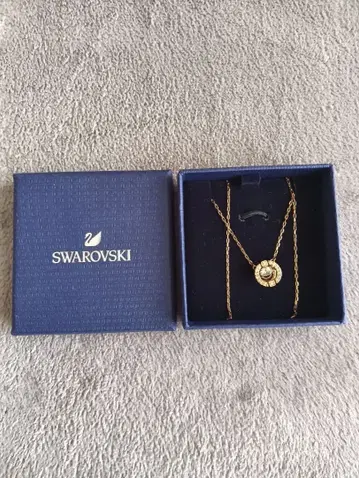 Swarovski 골드 펜던트 목걸이