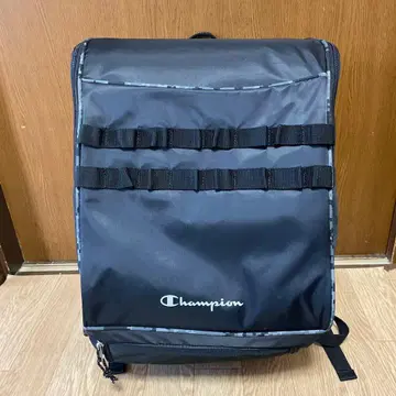 Champion 럭색 블랙