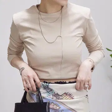 mystic 어깨 패드 롱T셔츠 베이지