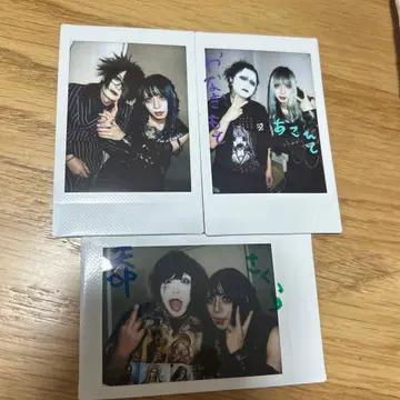 선혈 A자, DAMNED 콜라보 폴라로이드