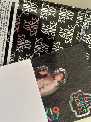 6IX SENSE 아크릴 스탠드