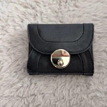 블랙 가죽 3단 폴더형 지갑