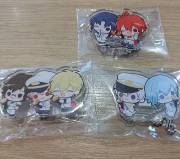 아이돌리쉬 세븐 모미토이 아크릴 배지 3개