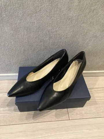 au bannister 펌프스