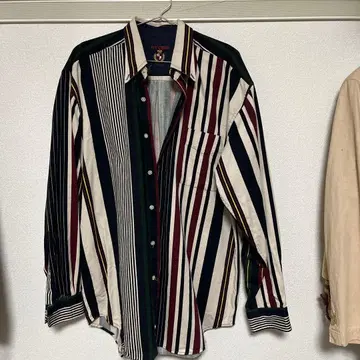 새상품급 구제 의류 스트라이프 긴팔 셔츠