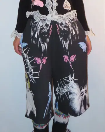 KOBINAI POSITIVE FRIENDS 하프 팬츠 코비나이