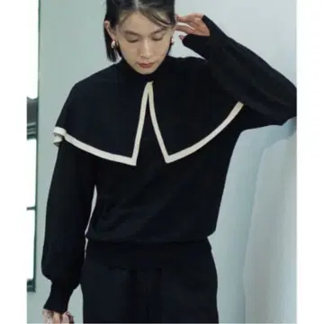 새상품급 OPAQUE 2WAY 카라 부착 니트 블랙 풀오버 M