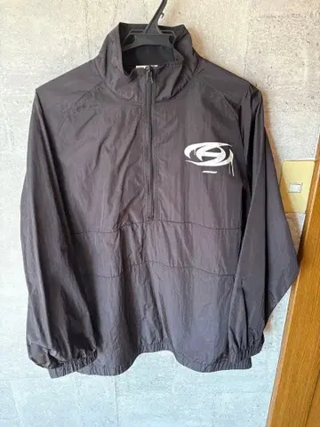 ateez 자켓 하프 지퍼