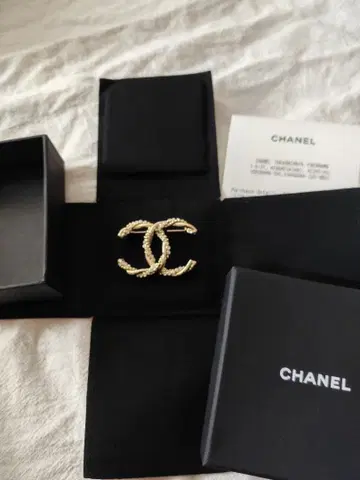 컨디션 최상!! 브로치 큐빅 코코마크 B23 B