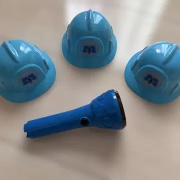 몬스터 주식회사 라이드 앤 고 시크 디즈니 헬멧 라이트 완판템