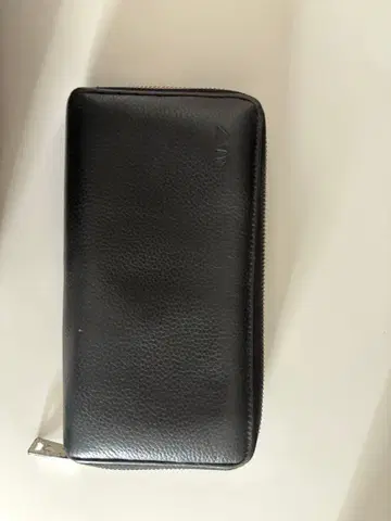 블랙 가죽 장지갑 전체 지퍼 포함