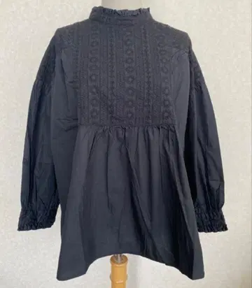 택 포함 새상품 사만사 모스모스 레이스 블라우스 블랙 F