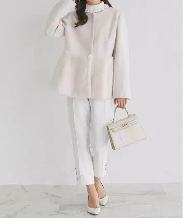 tocco closet 퍼 절개 페플럼 코트