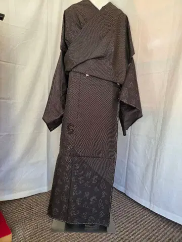 오시마 명주 원단, 호몬기 (설월화) 422