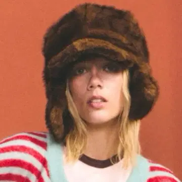 택 포함 새상품 자라 인조 모피 햇