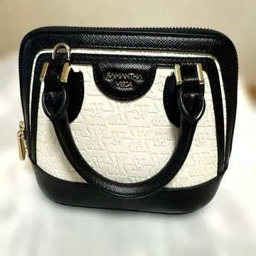 사만사 베가 로고 엠보 미니 보스턴 숄더백 화이트/블랙