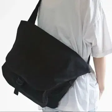 6SHiKi 로쿠시키 메신저 백 쿠라시키 캔버스 블랙