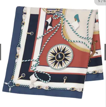 dinos 새상품 멀티 컬러 스카프 68cm x 68cm