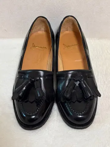 레어 Jarman 태슬 장식 블랙 가죽 로퍼