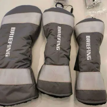 신상 새상품 BRIEFING 정품 골프헤드커버 3종 세트 그레이