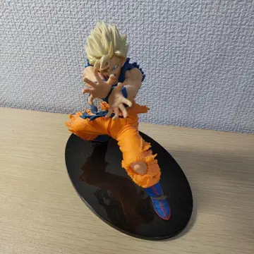 조형 천하제일무도회 4 초사이어인 손오공