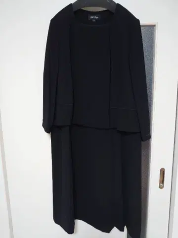 19호 ABR (여유로운) 블랙 포멀 원피스