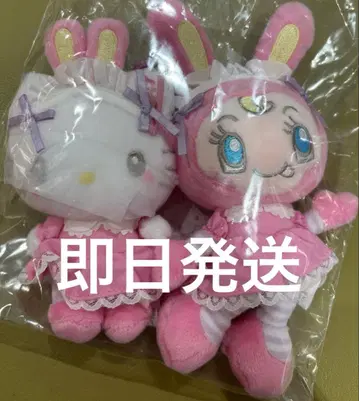 mezzo piano x 산리오 캐릭터즈 마스코트 홀더 키티