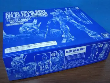 RX-78-2 건담 클리어 컬러 바디 PG
