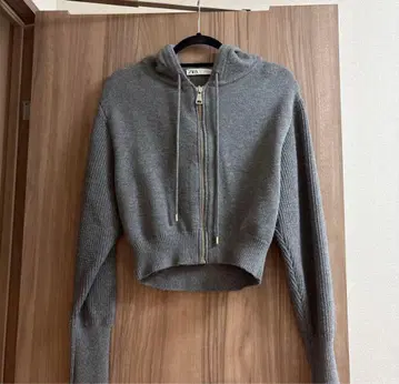 ZARA 그레이 크롭 후드티 니트 후드티