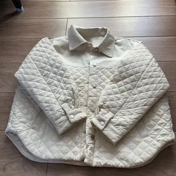 퀼트 퀼팅 자켓 mysa 중간 화이트