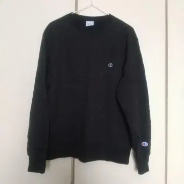 Champion 블랙 크루넥 트레이닝복 사이즈 L