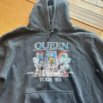 QUEEN TOUR '80 다크 그레이 트레이닝복