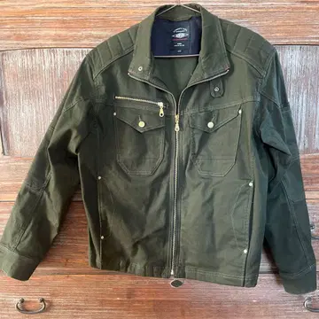 올리브색 캐주얼 자켓