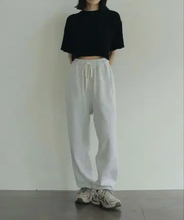anuke 안느크 Drawstring Sweat Pants 맨투맨