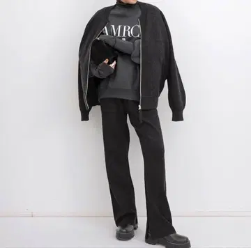 L.Appartement GOOD GRIEF! KNIT