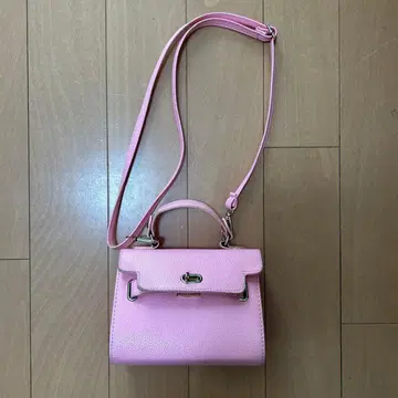 핑크 숄더백 가죽풍