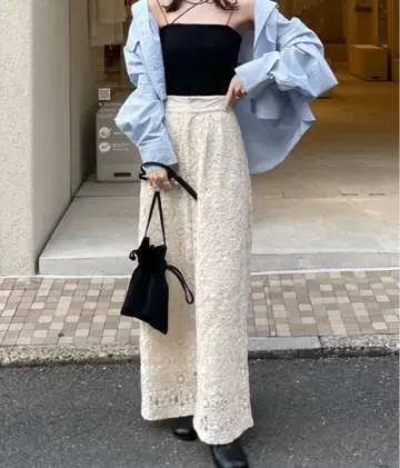 hinari 플라워 레이스 턱 팬츠 아이보리 S 사이즈