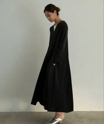 이바이 에클라 게재 marjour 마주르 PONTE DRESS 블랙